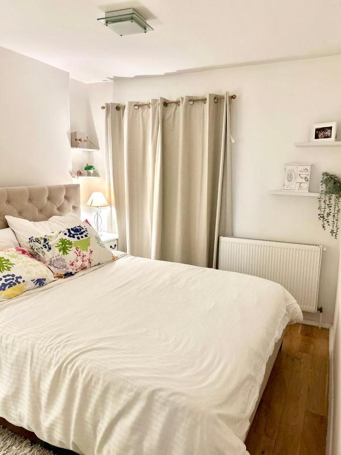 Apartamento Charming 2 Beds In Chelsea By Earl'S Court Station Londres Exterior foto